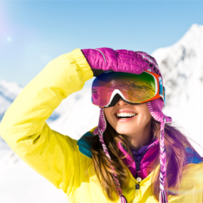 Dollarphotoclub_Skier285